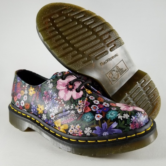 dr martens floral 1461